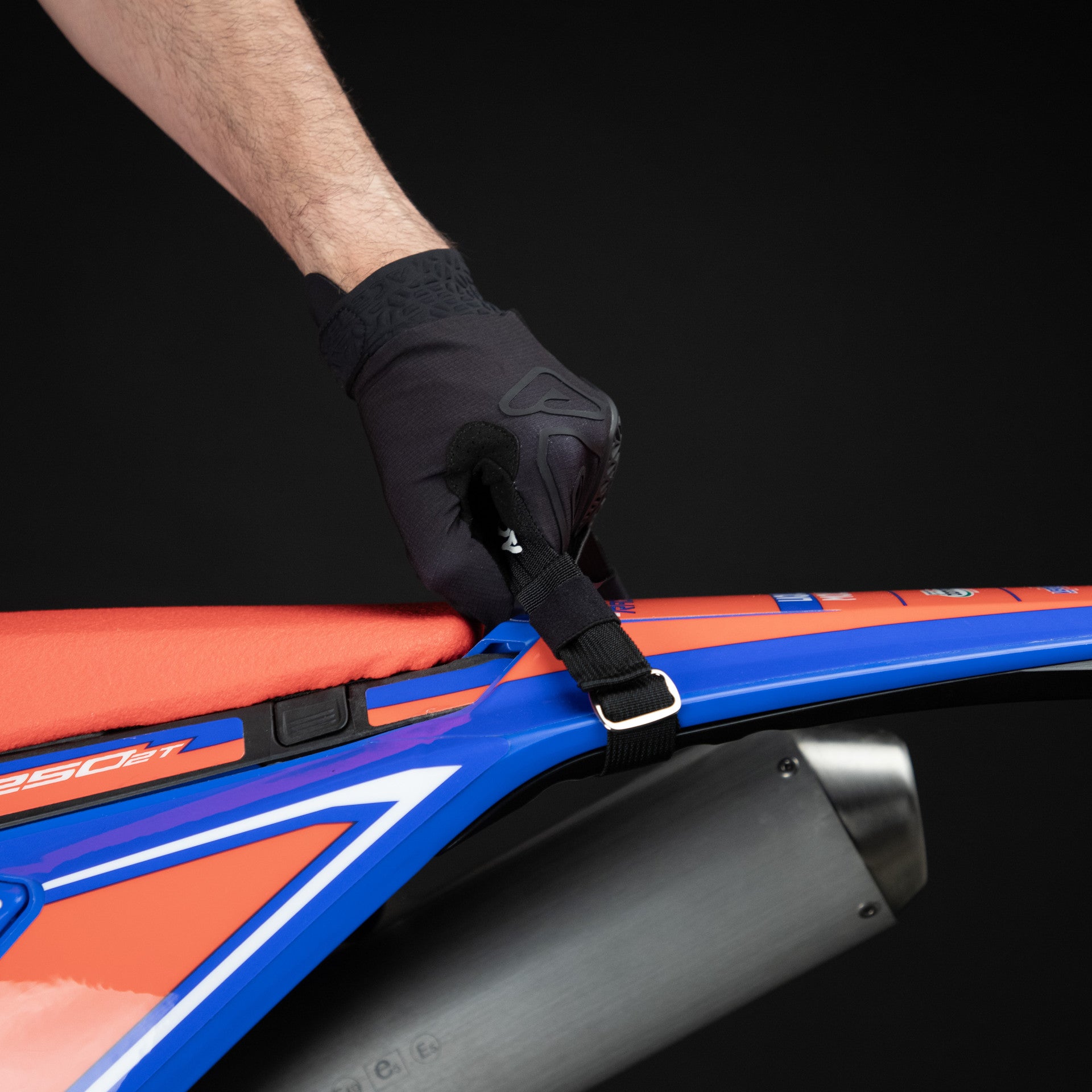 ACERBIS strop til bugsering af motorcykel TIREM-DRE BELT sort