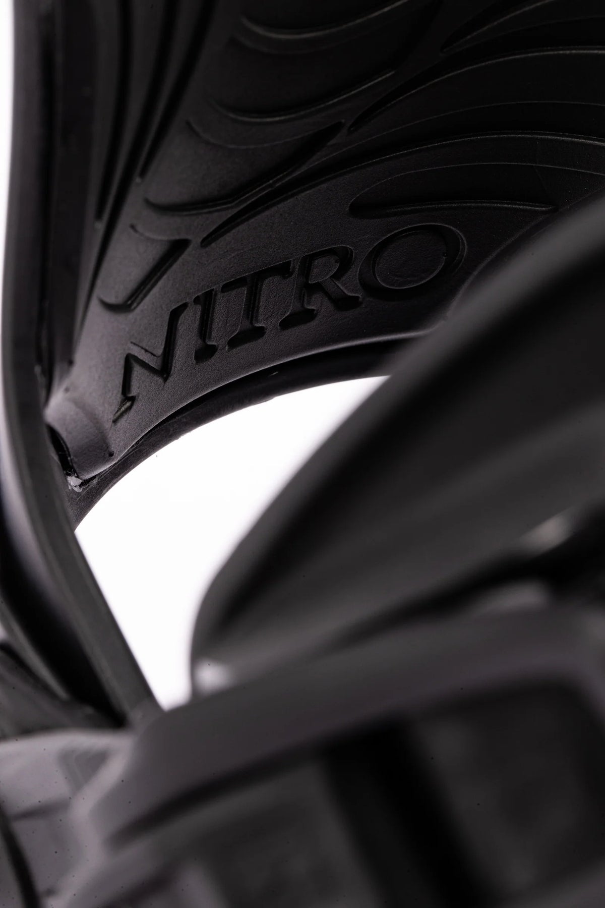 NITRO W sidemed Cosmic ultra black