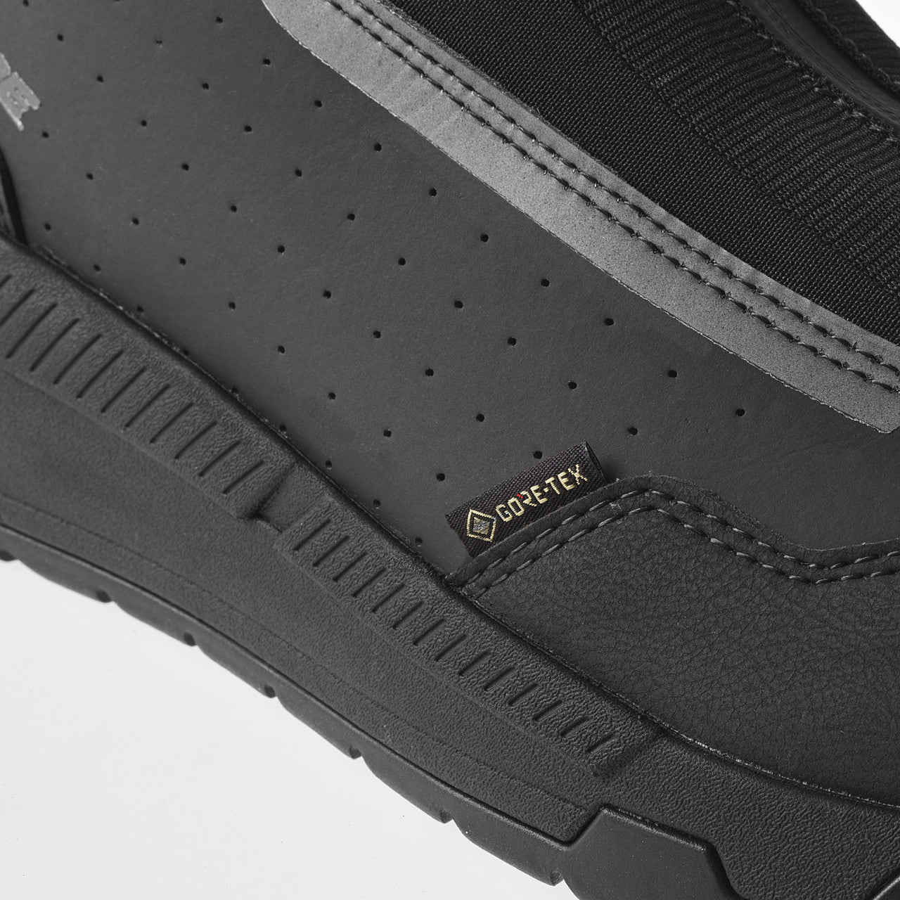 GAERNE batai G Zion Gore-Tex juodi