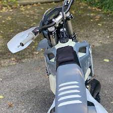HUSQVARNA sæde Enduro 300/350 '24-'25 Pro model grå/hvid