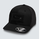 oakley-si-110-snapback-black-cepure-ar-nagu