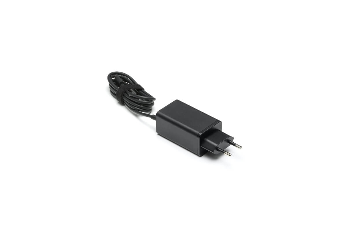 dji-ladetajs-type-c-220v-65w