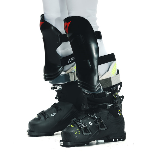 dainese-aizsargi-kaju-scarabeo-shin-guard-r001-jr-black-red