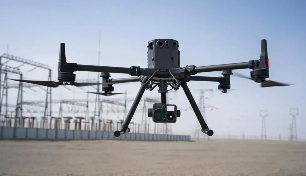 dji-drons-martice-350-rtk-bez-baterijam
