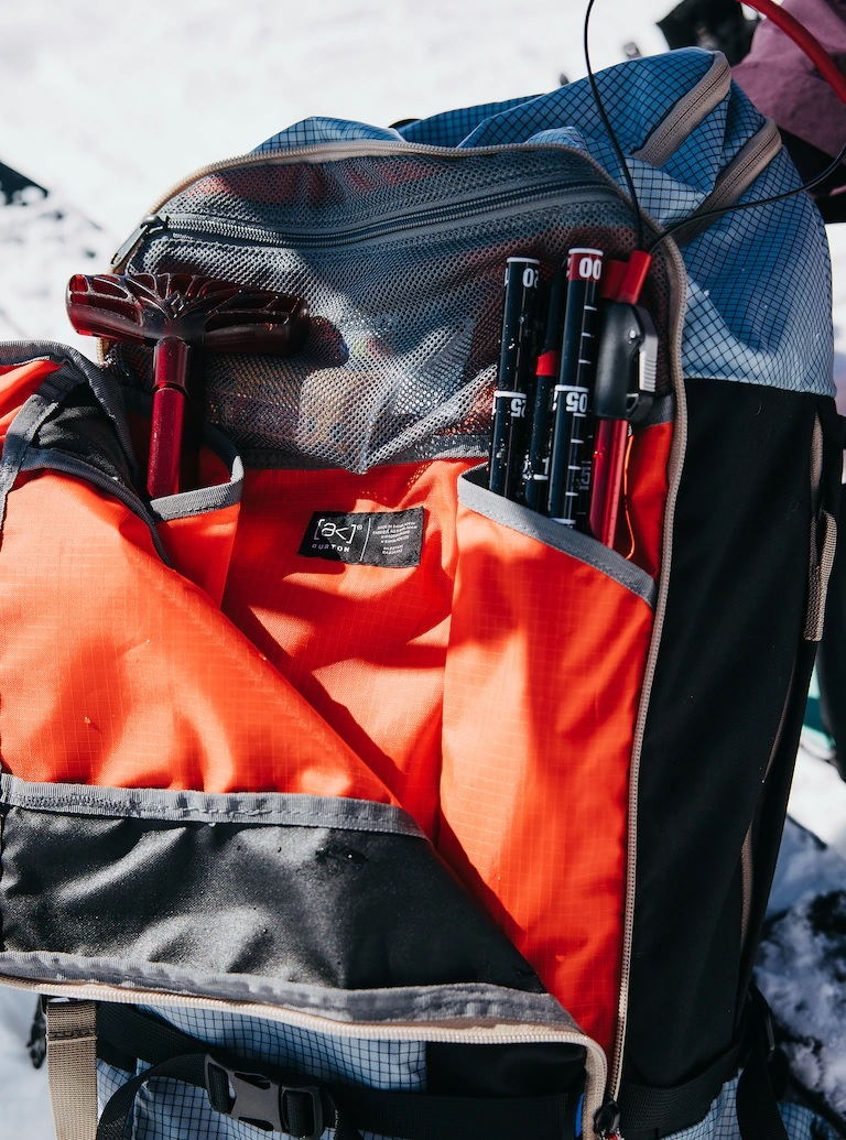 burton-soma-muguras-ak-dispatcher-35l-blue-black