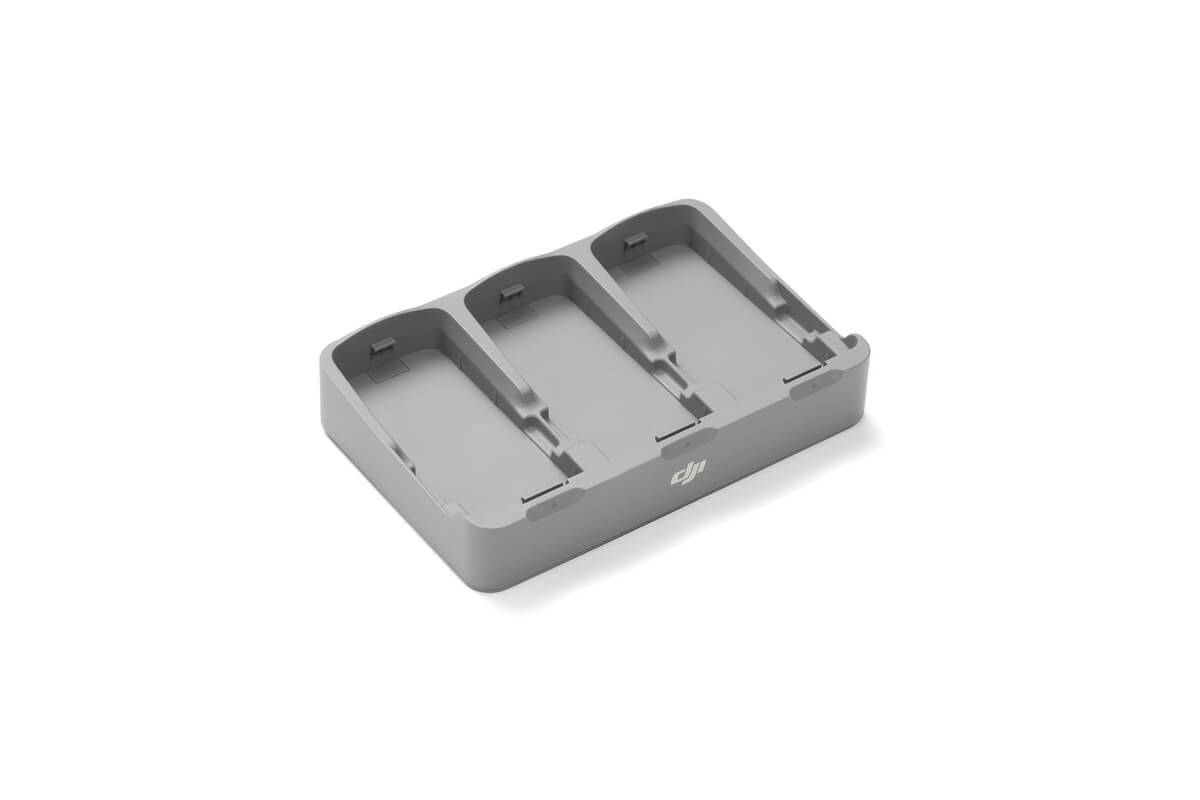 dji-ladetajs-akumulatoram-two-way-charging-hub-neo-2