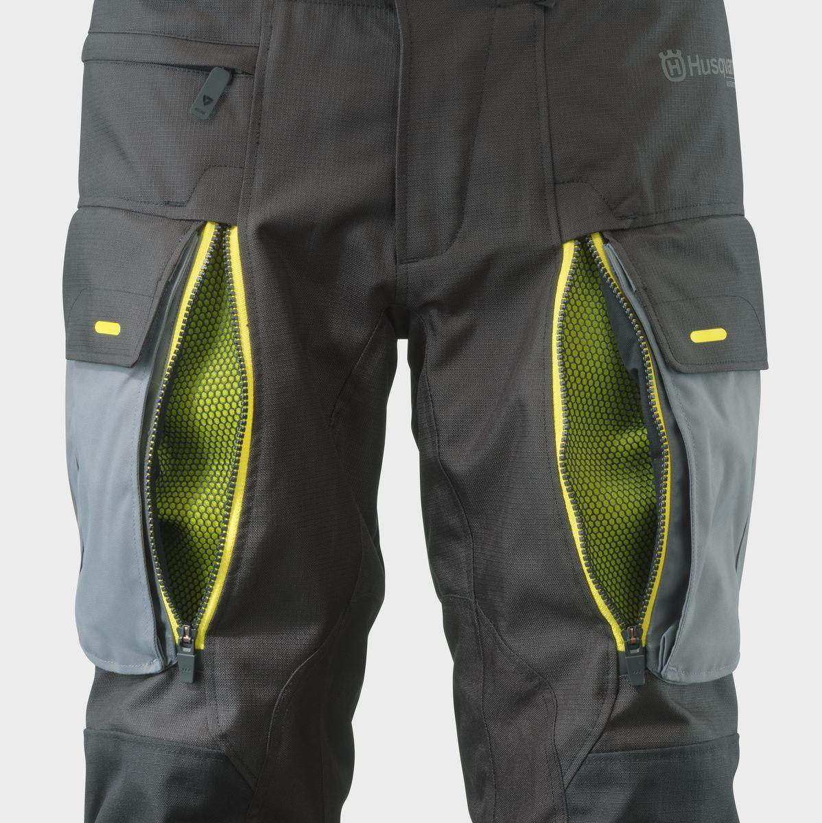 husqvarna-bikses-scalar-wp-black-grey