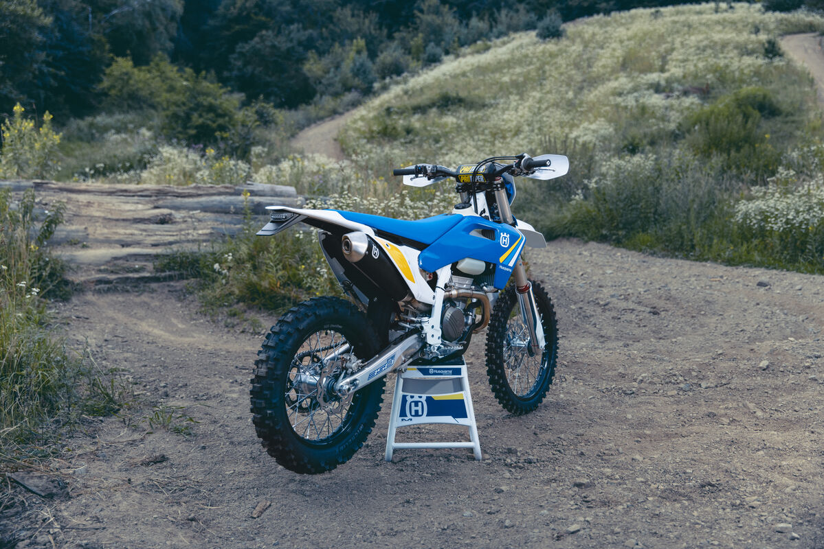 husqvarna-motocikls-fe-350-heritage-25