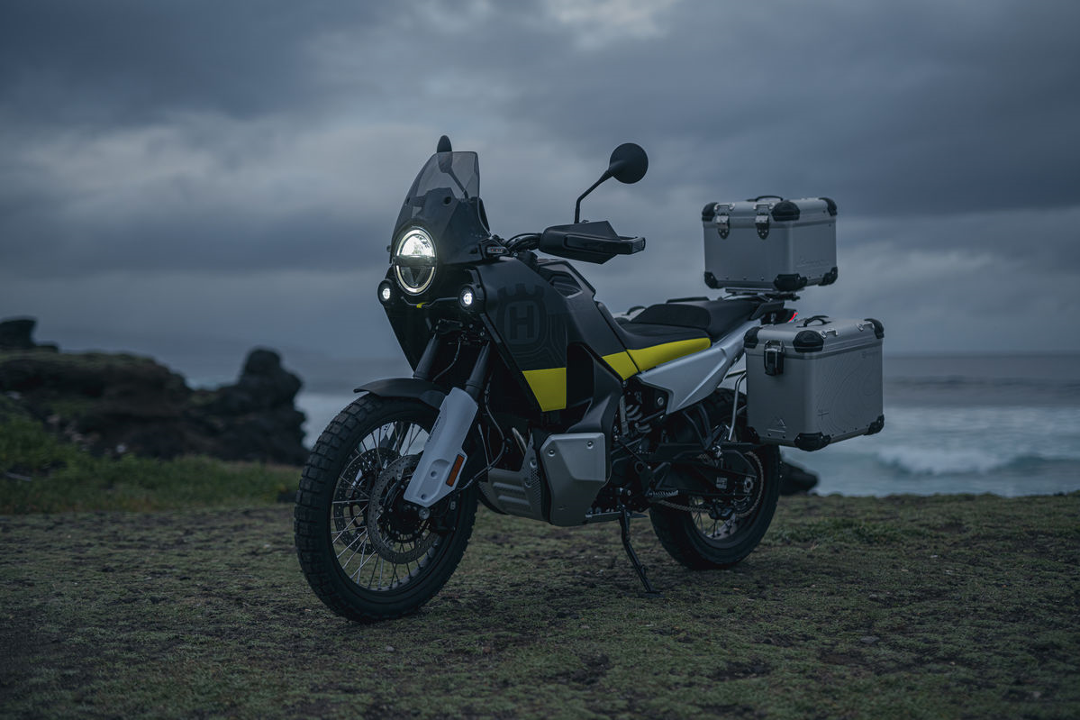 husqvarna-motocikls-norden-901-23