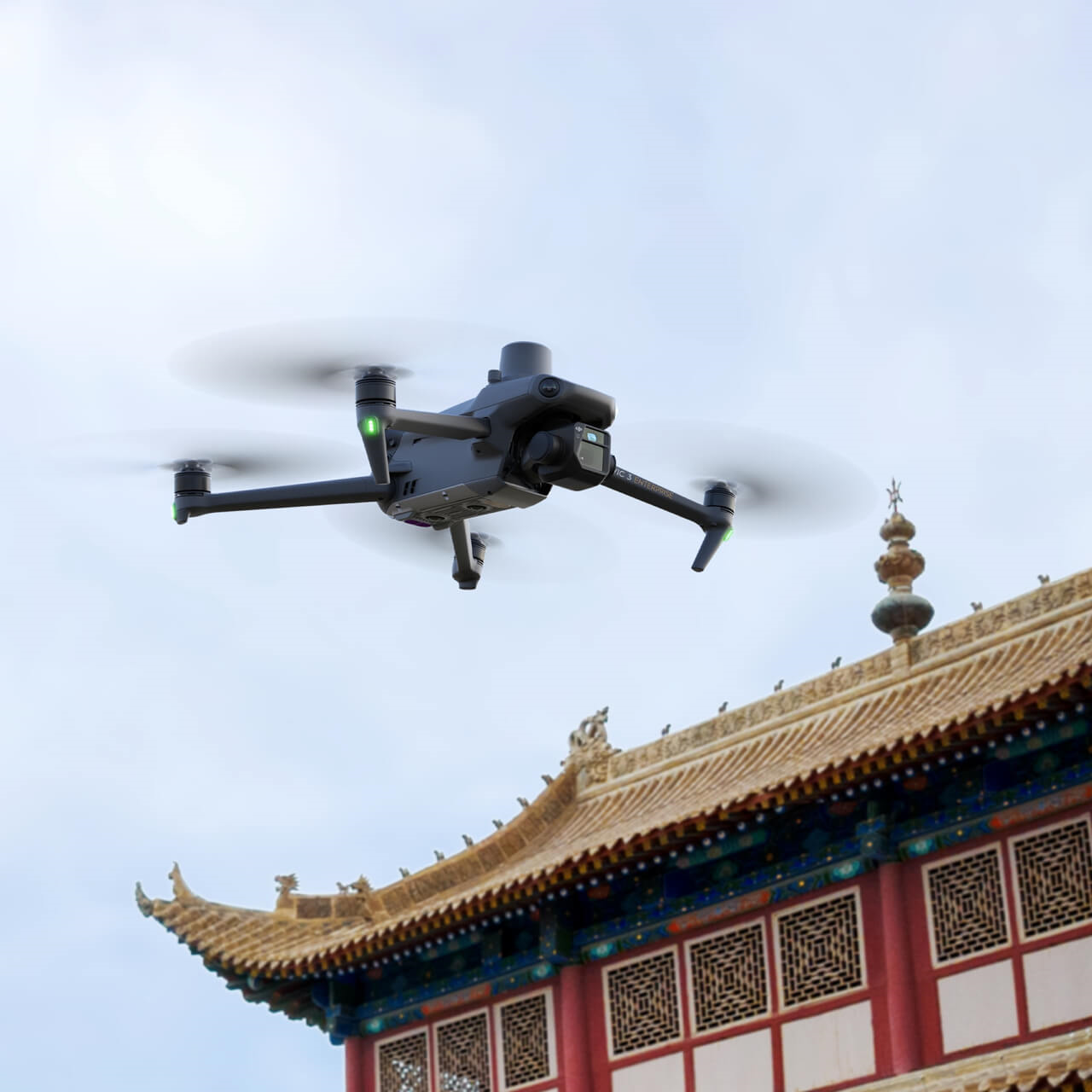 dji-drons-mavic-3-enterprise-universal-basic-combo