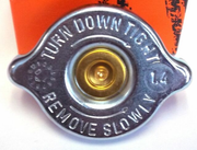 husaberg-vaks-radiatora-1-4bar-20-3psi-small-04-08