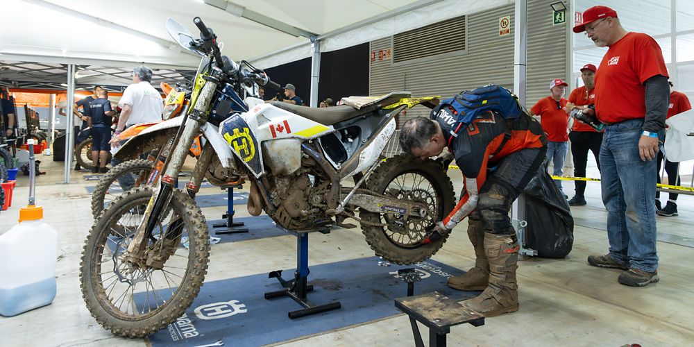 Motorradwerkstatt