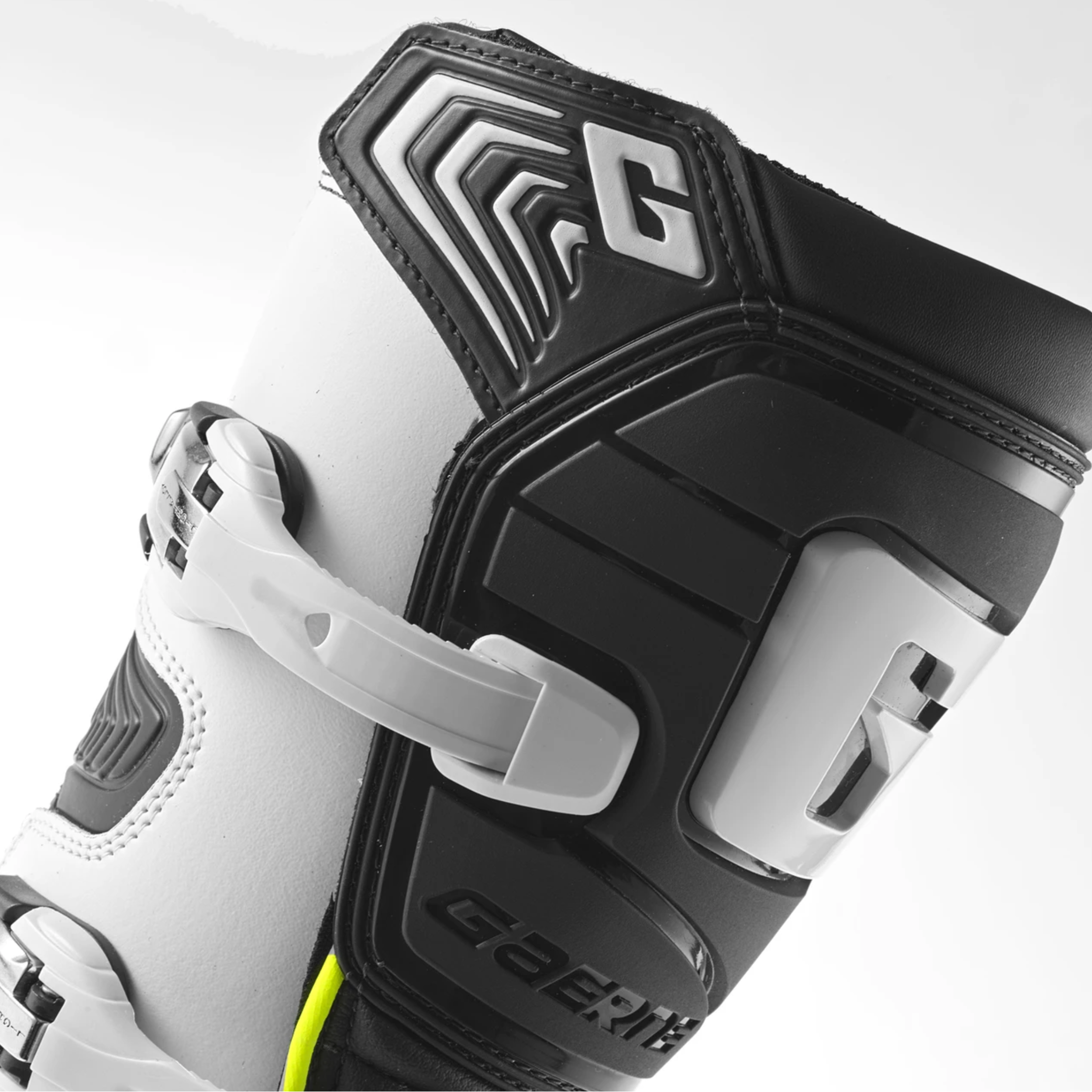 Buty GAERNE Balance Pro Tech białe/czarne/żółte fluo