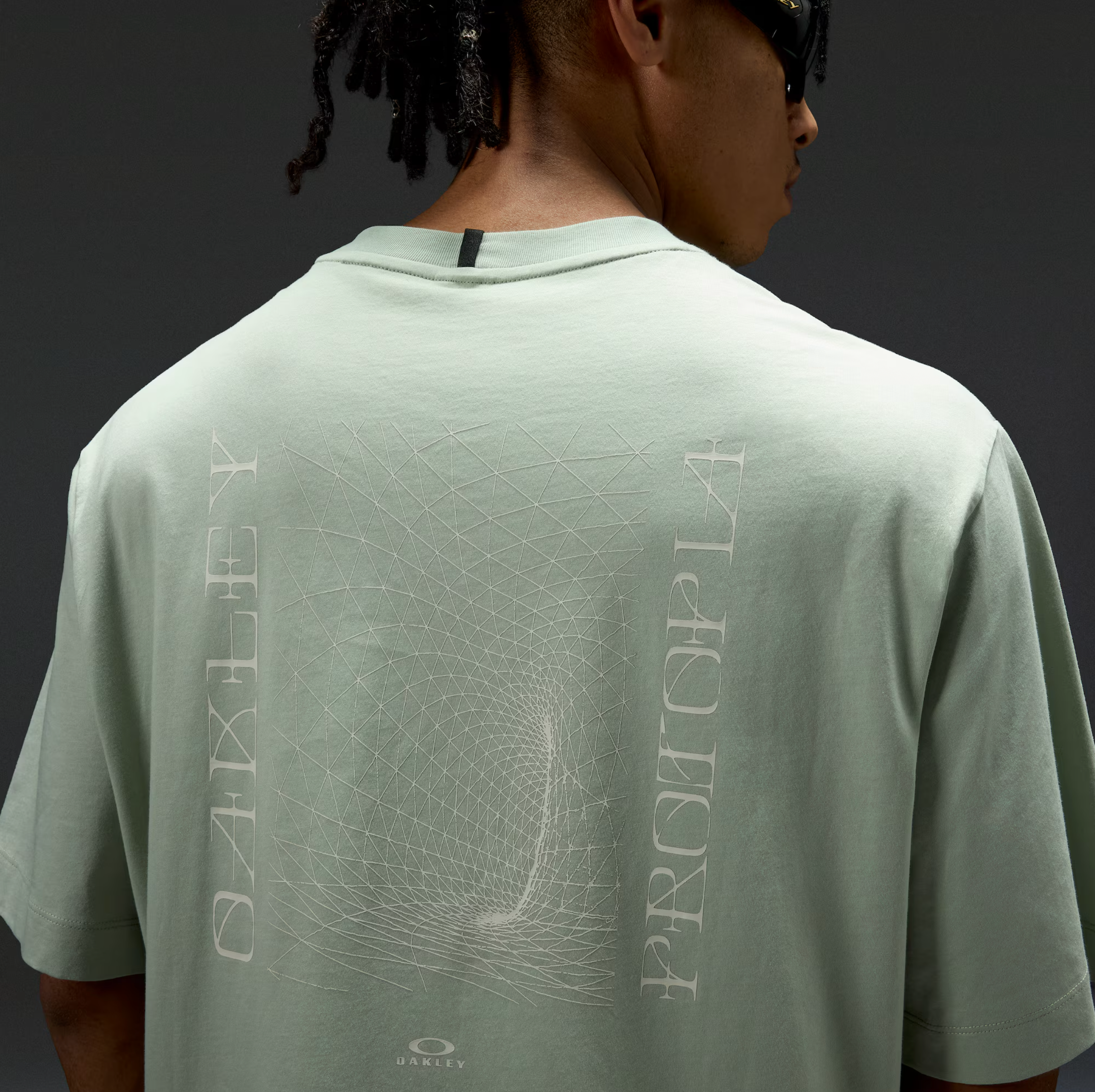 T-shirt OAKLEY Reserve Momento Protopia vert délavé