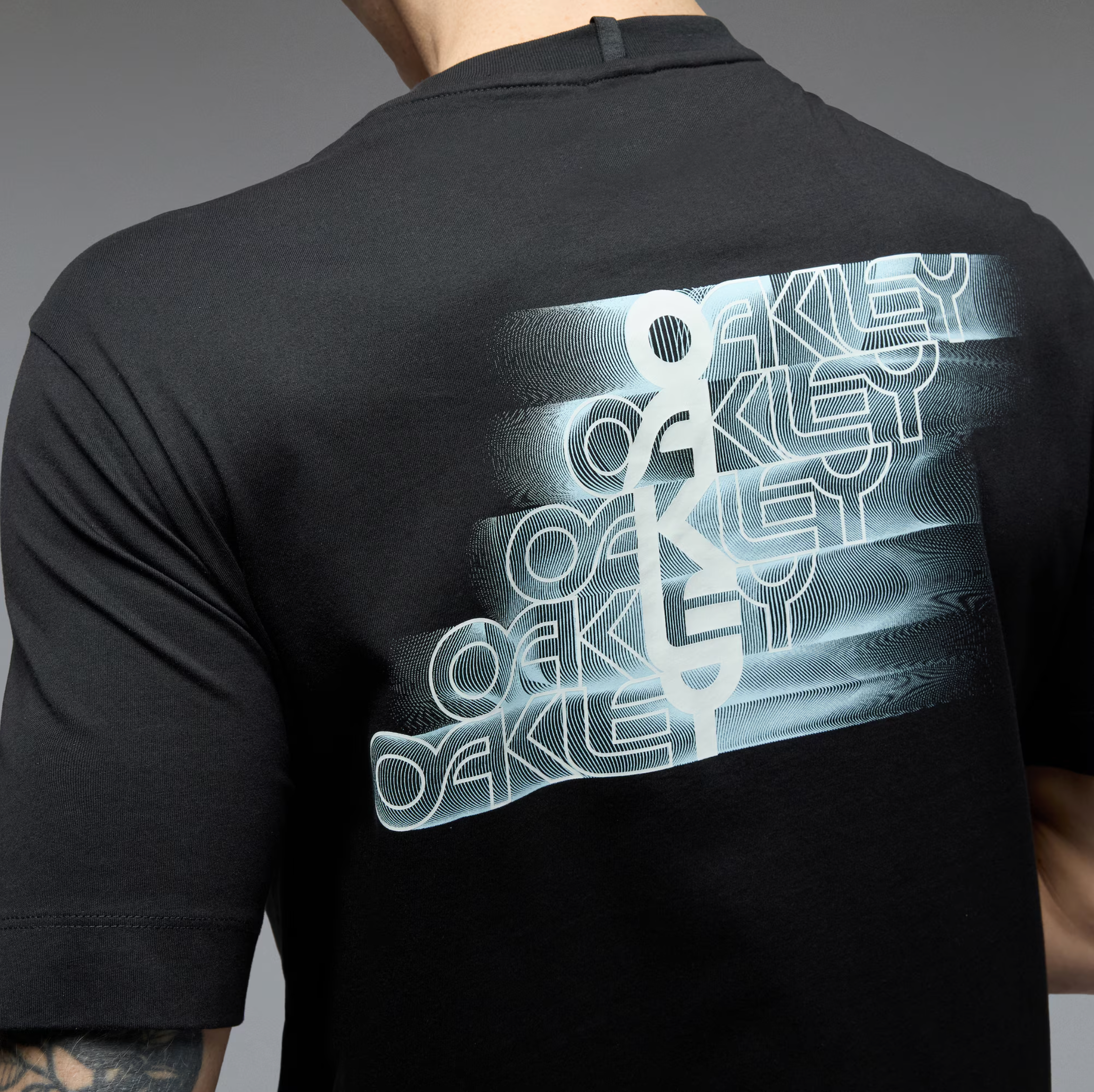 OAKLEY Koszulka Stacked Flow Tee pitch black