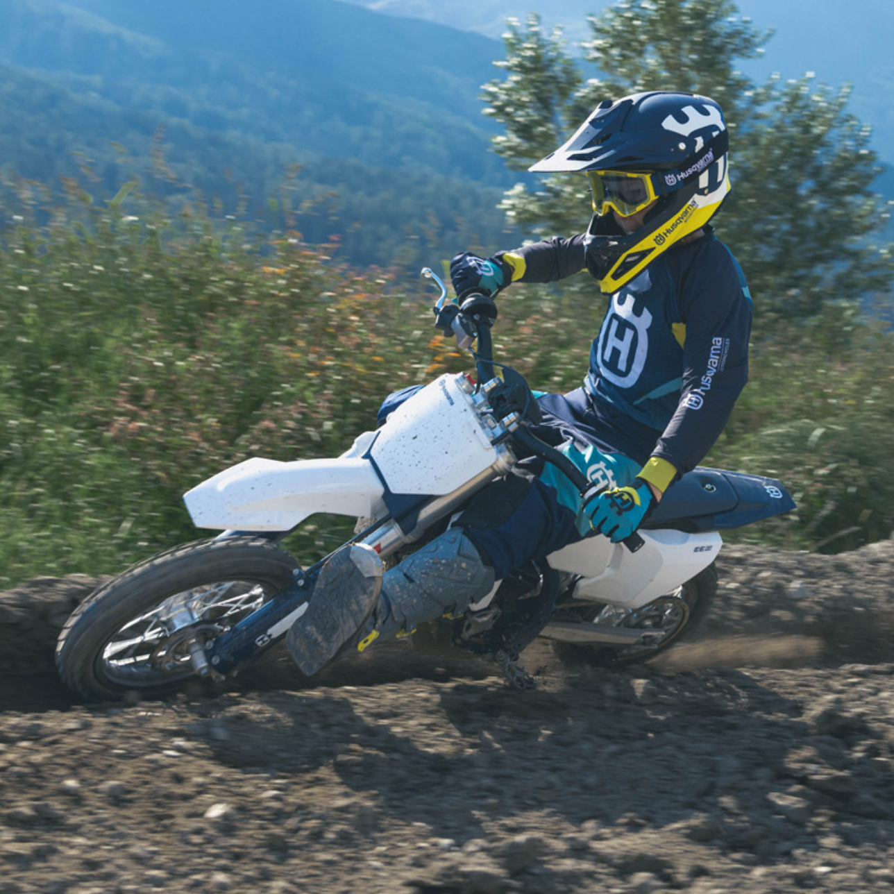HUSQVARNA motorcykel EE 5 '27 med oplader