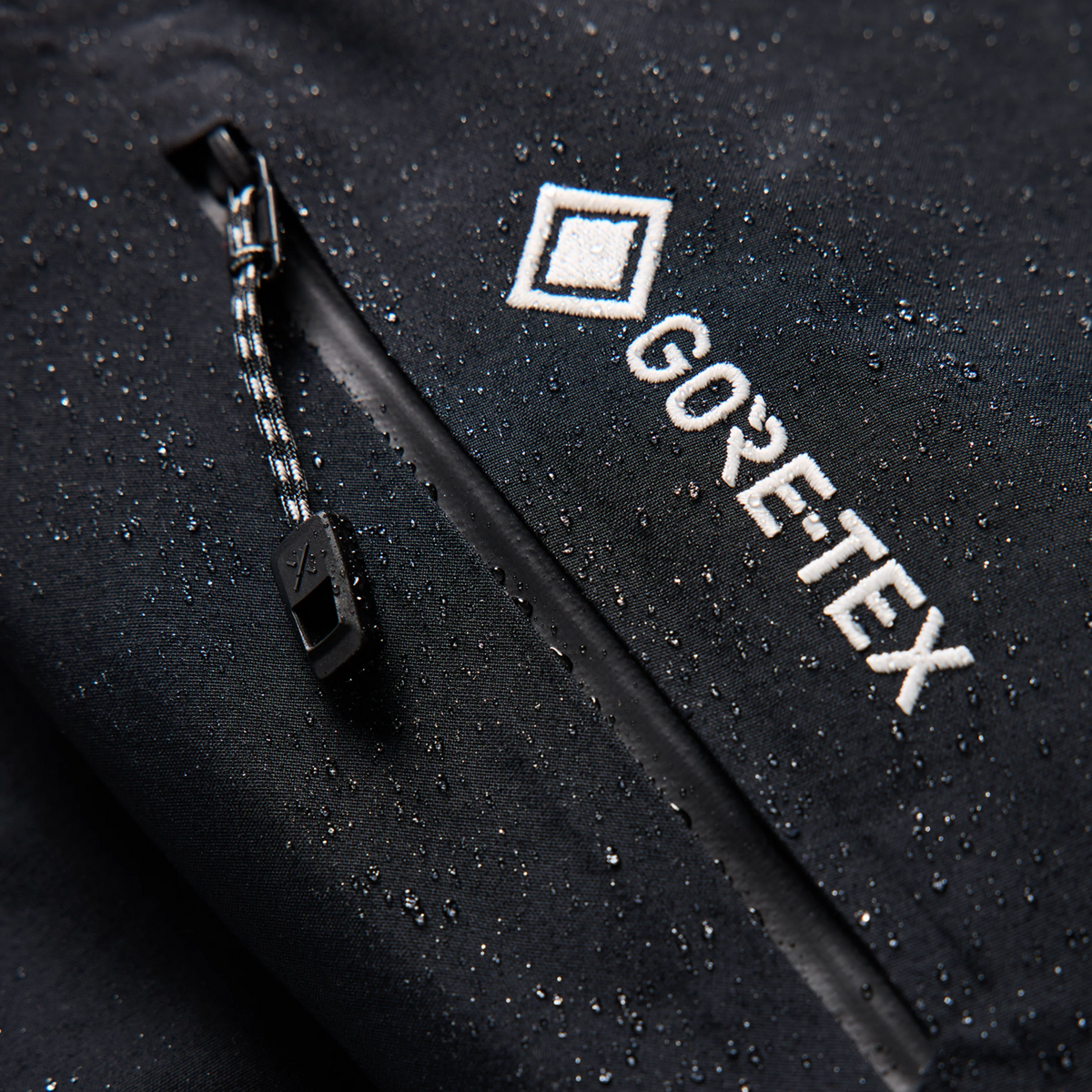 BURTON jas W AK Gore Cyclic JKT true black