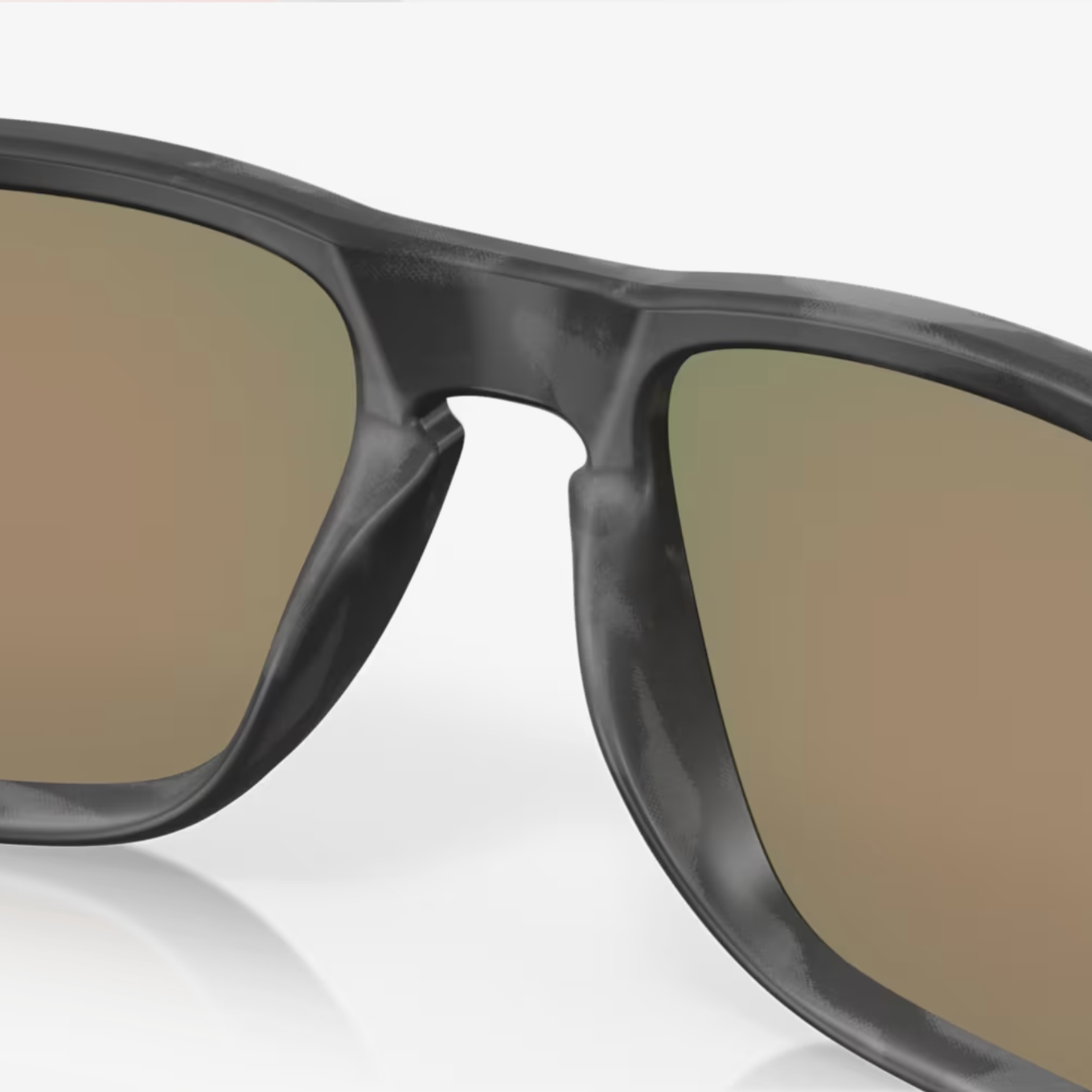 OAKLEY solbriller Holbrook XL mat sort camo med prizm ruby