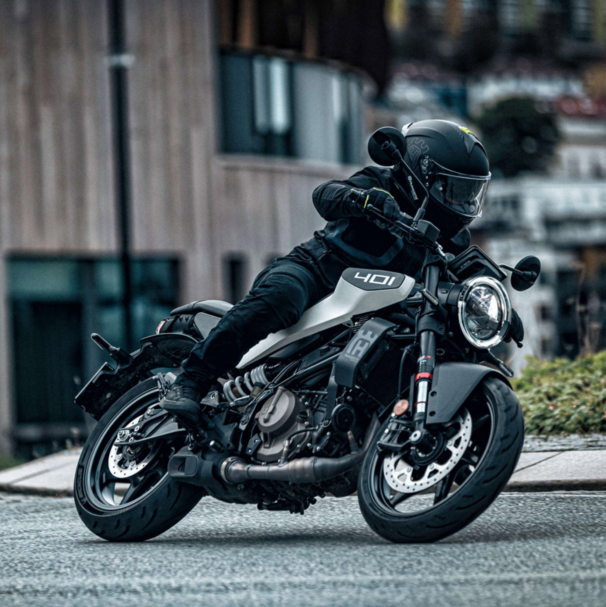 HUSQVARNA motorcycle Svartpilen 401 '26