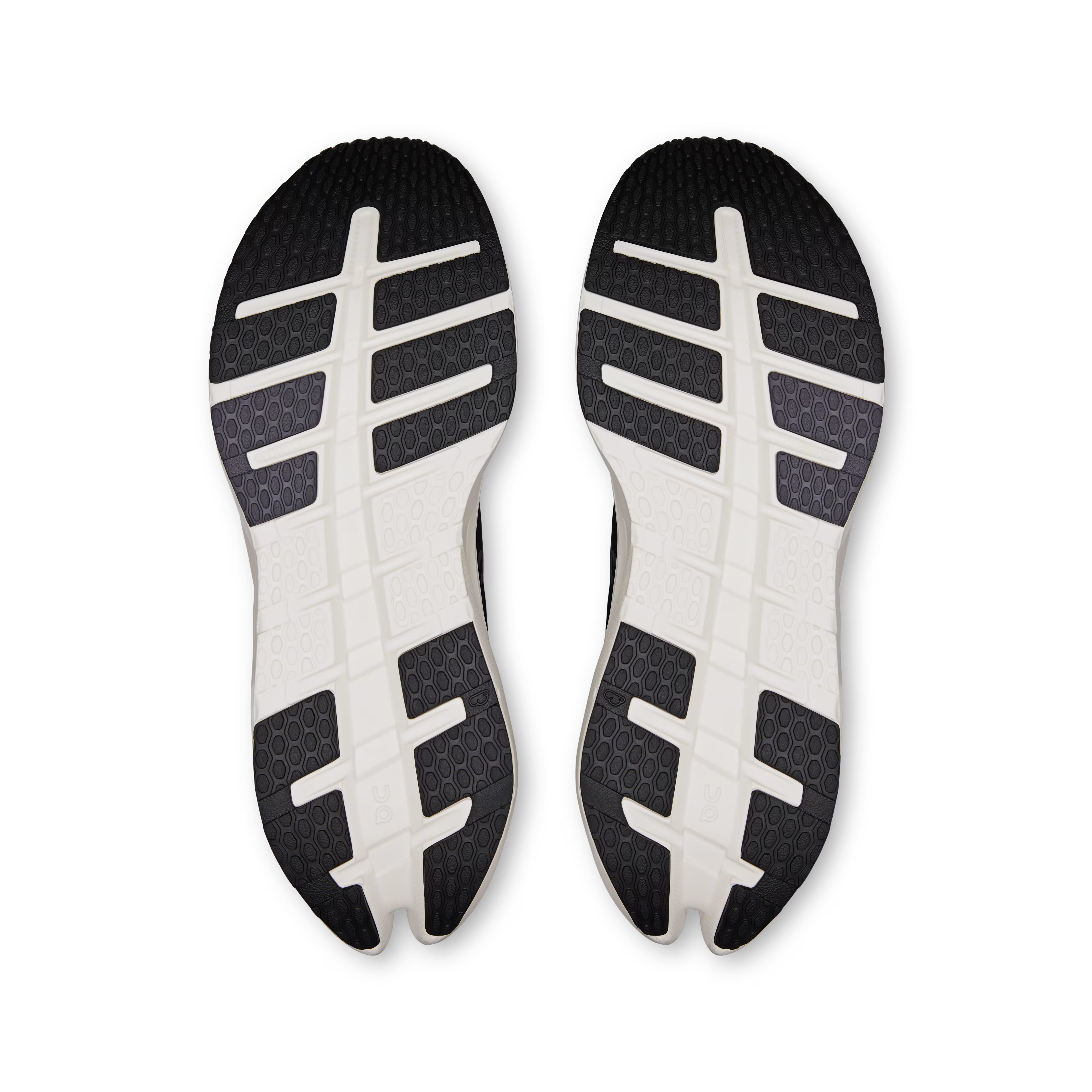 ON apavi Cloudrunner 3 black/ivory