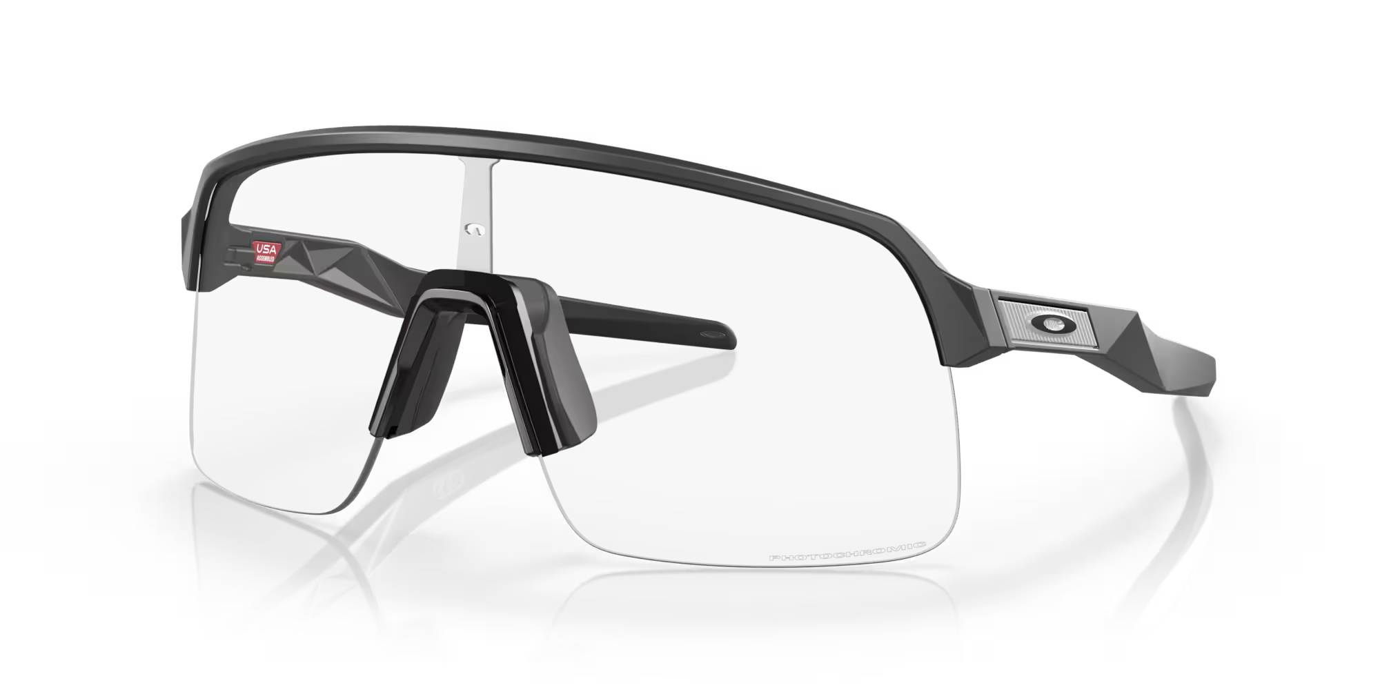 Lunettes OAKLEY Sutro Lite Sweep noir mat avec photochromique clair